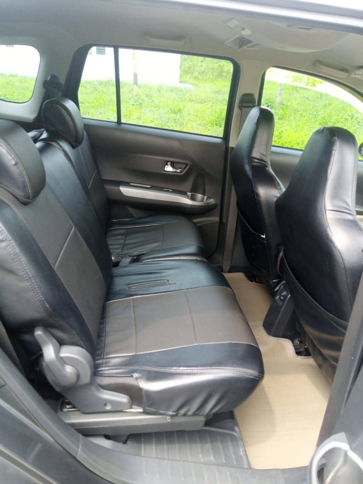 2019 Daihatsu Sigra 1.2 R DLX MT 2019 Daihatsu Sigra 1.2 R DLX MT