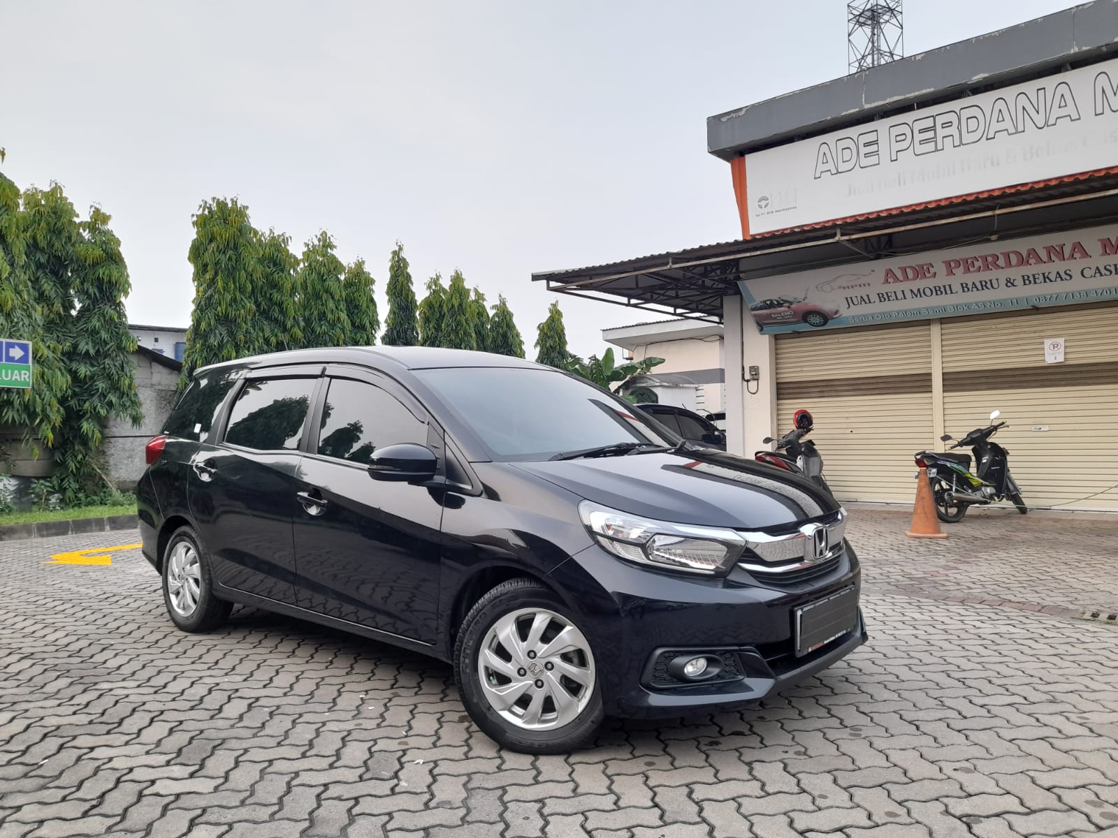 2017 Honda Mobilio E 1.5L AT 2017 Honda Mobilio E 1.5L AT