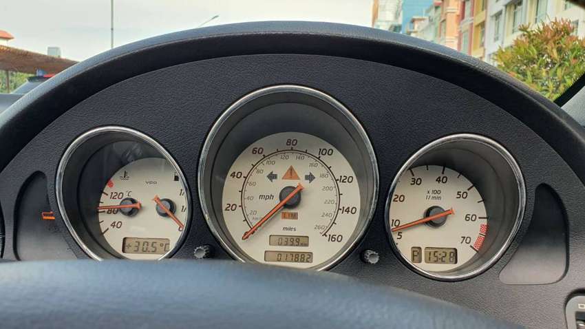 2004 Mercedes Benz SLK-Class 2004 Mercedes Benz SLK-Class