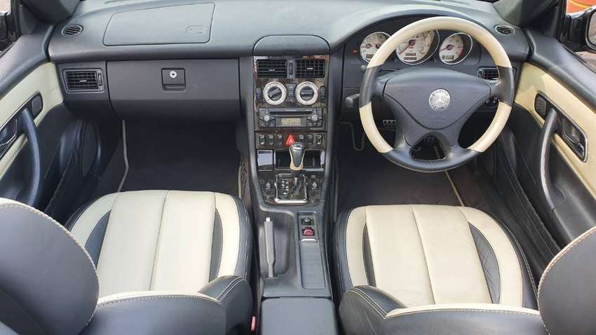 2004 Mercedes Benz SLK-Class 2004 Mercedes Benz SLK-Class