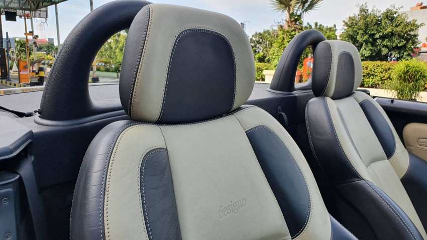 2004 Mercedes Benz SLK-Class 2004 Mercedes Benz SLK-Class