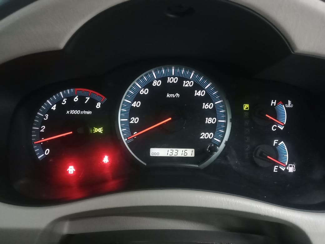 2013 Toyota Innova 2013 Toyota Innova