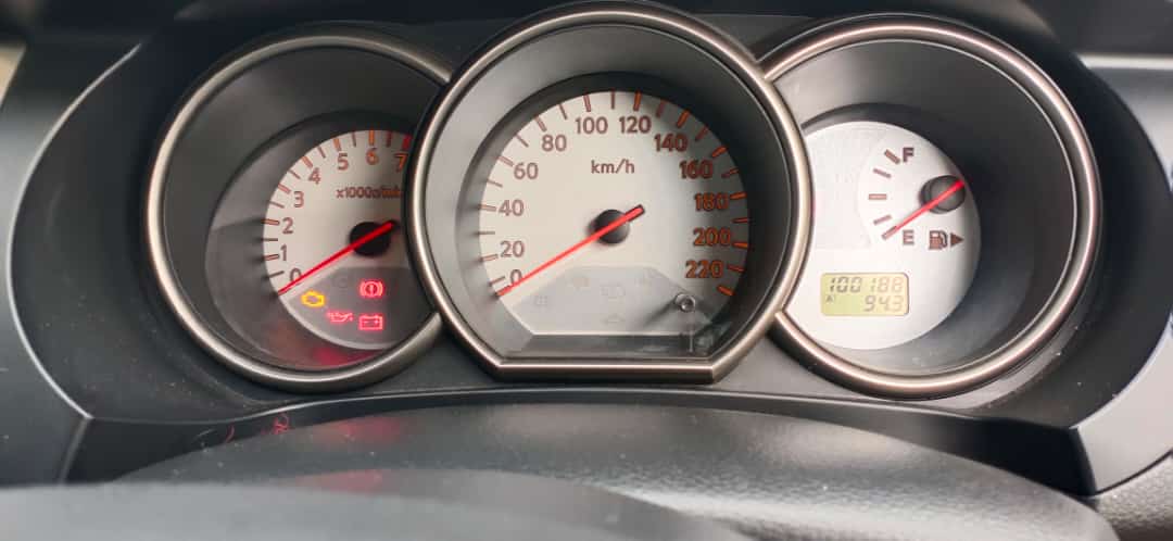 2012 Nissan Grand Livina 2012 Nissan Grand Livina