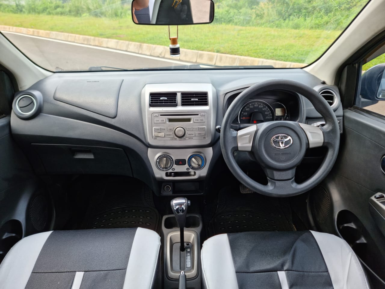 2015 Toyota Agya 2015 Toyota Agya