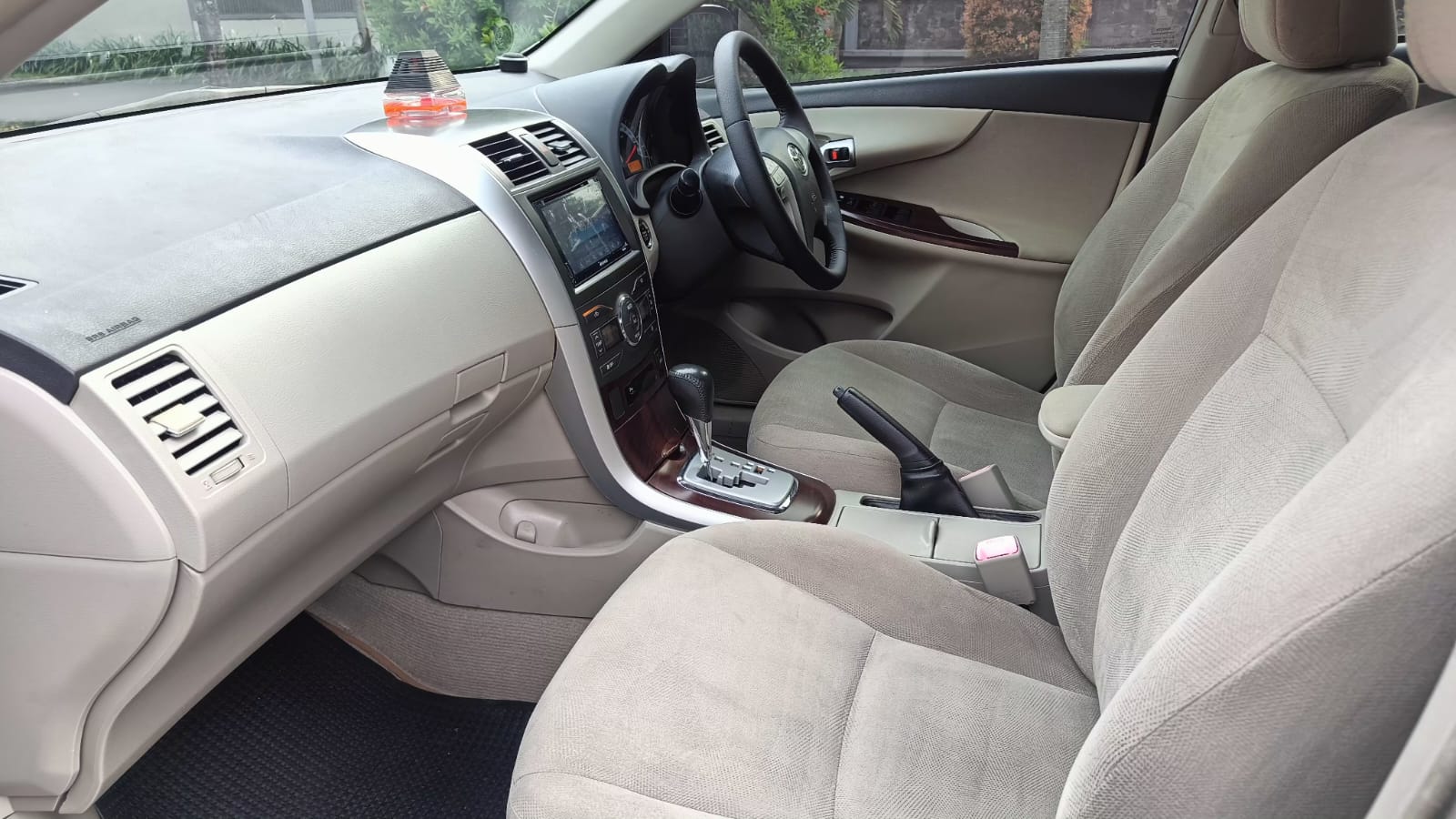 2012 Toyota Corolla Altis 2012 Toyota Corolla Altis