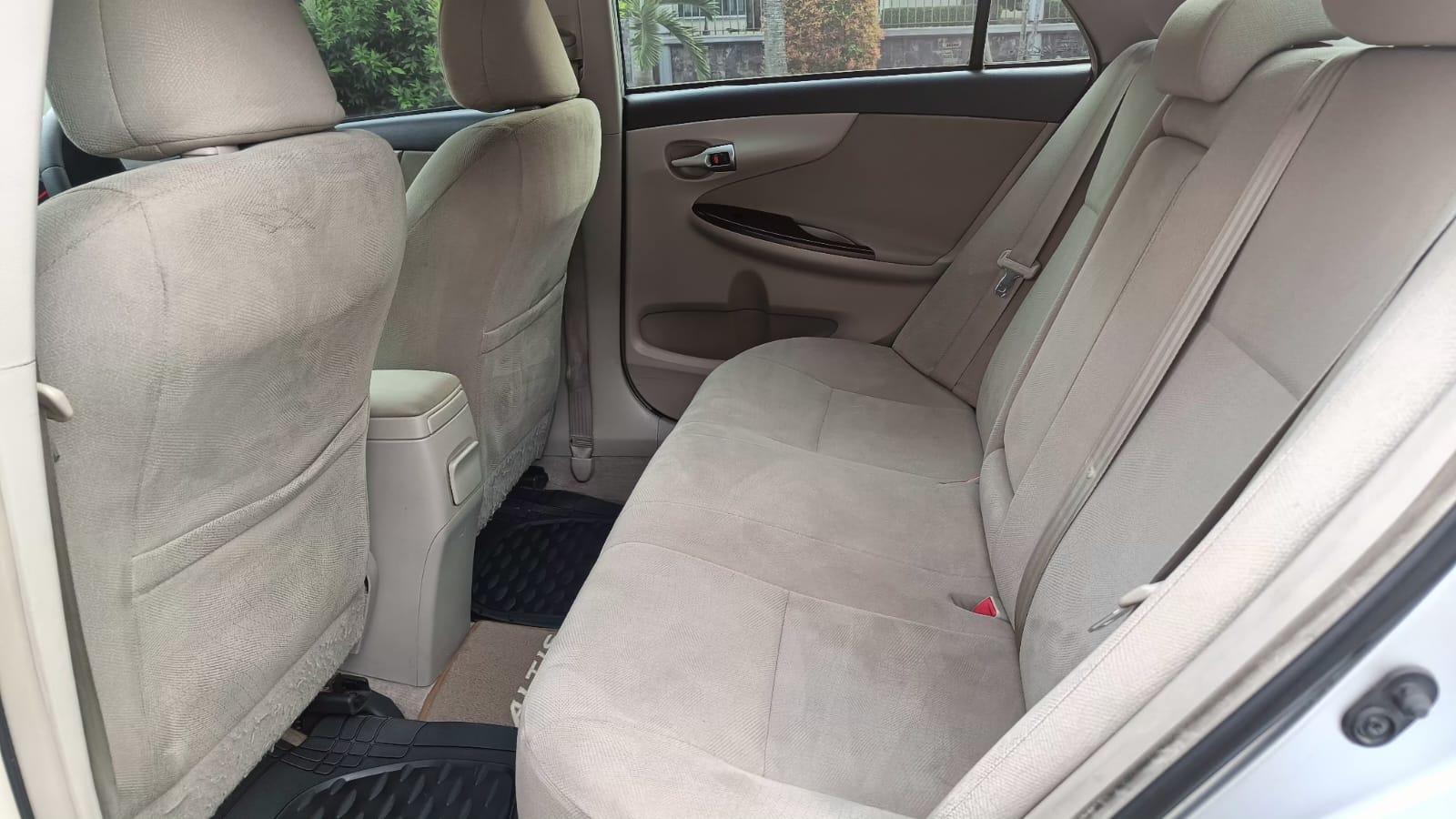 2012 Toyota Corolla Altis 2012 Toyota Corolla Altis