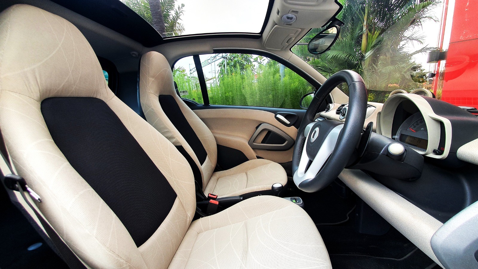 2011 Smart Fortwo 2011 Smart Fortwo