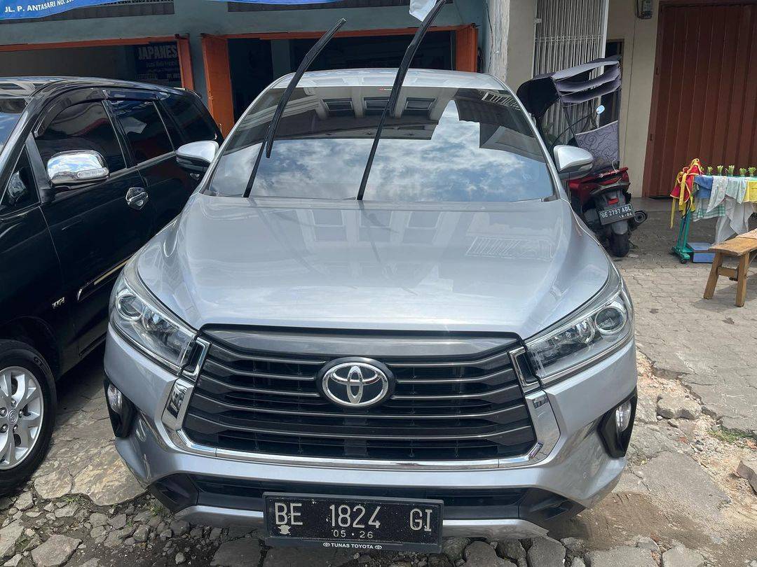 2021 Toyota Kijang Innova 2.0 V MT 2021 Toyota Kijang Innova 2.0 V MT