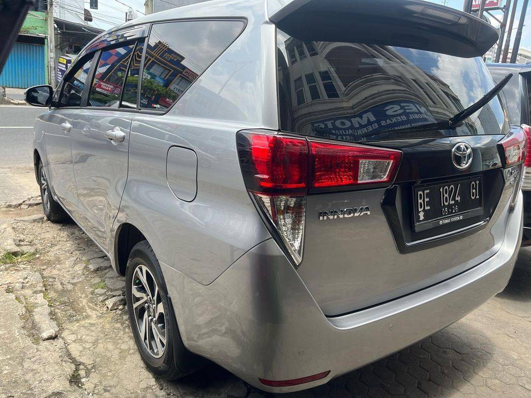 2021 Toyota Kijang Innova 2.0 V MT 2021 Toyota Kijang Innova 2.0 V MT