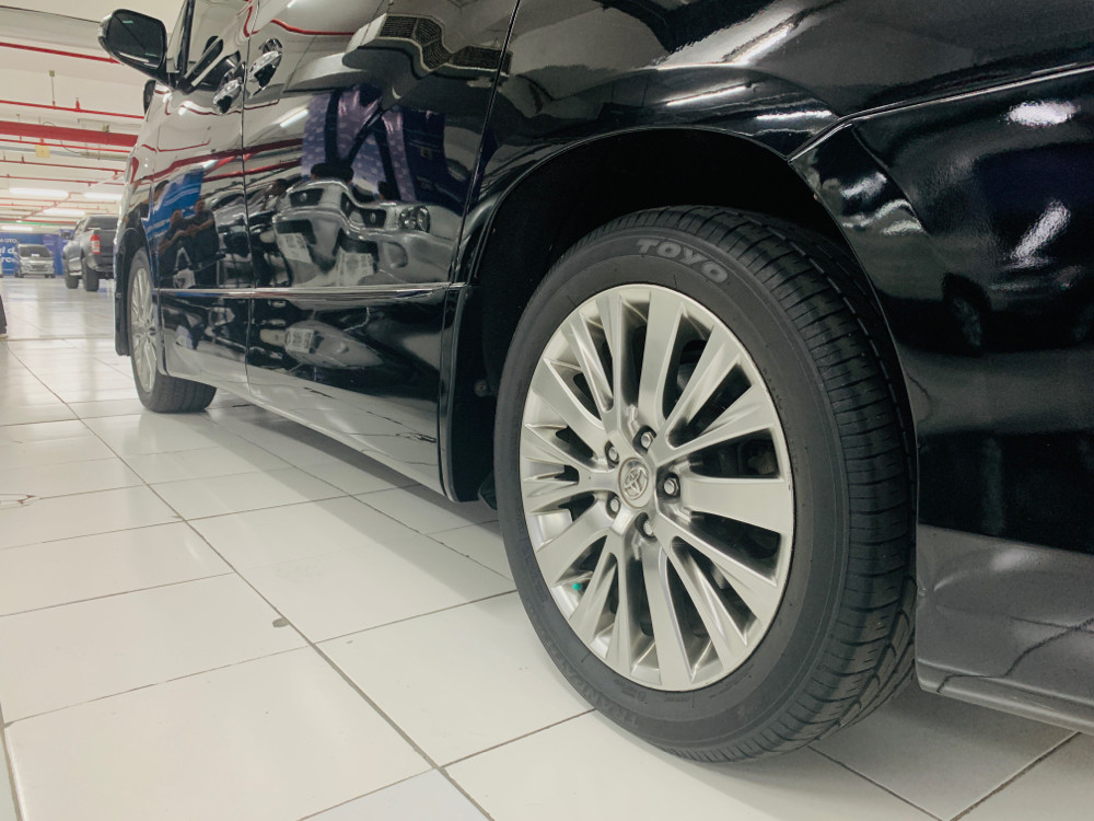 2014 Toyota Vellfire 2014 Toyota Vellfire