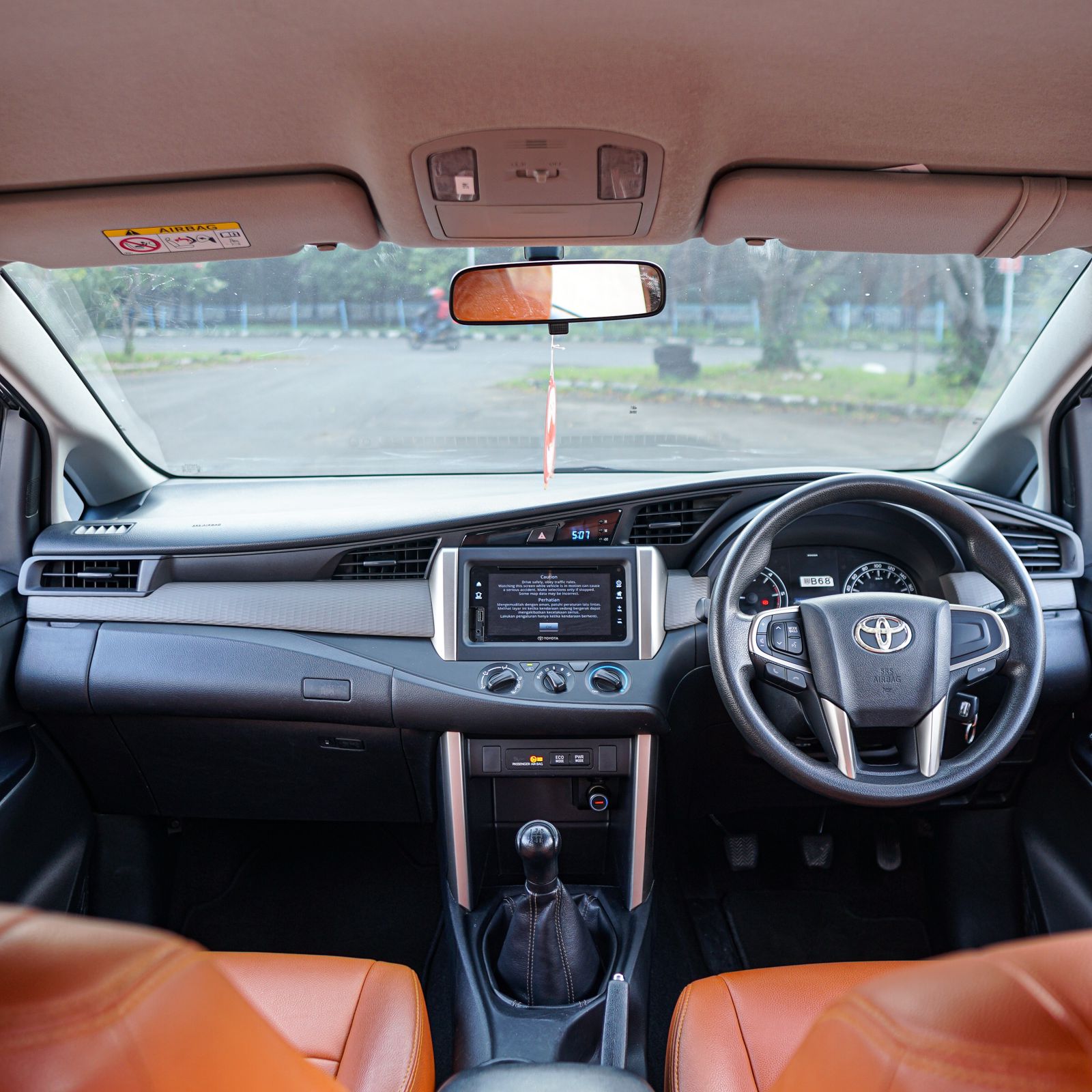 2016 Toyota Kijang Innova 2016 Toyota Kijang Innova