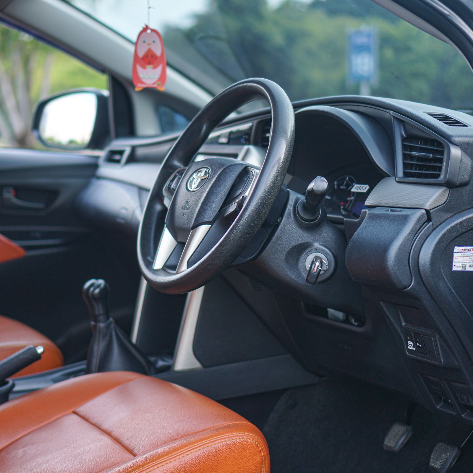 2016 Toyota Kijang Innova 2016 Toyota Kijang Innova