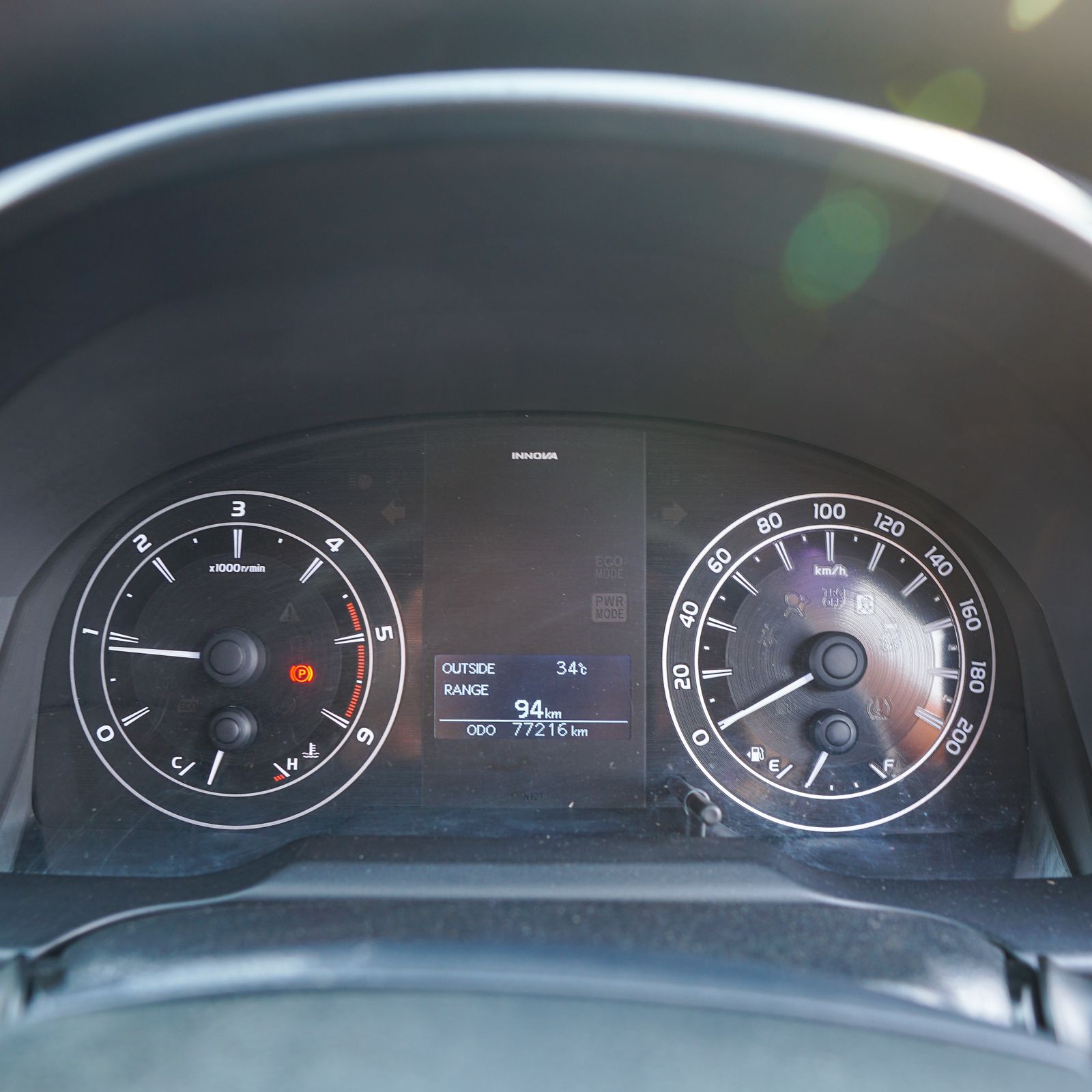 2016 Toyota Kijang Innova 2016 Toyota Kijang Innova