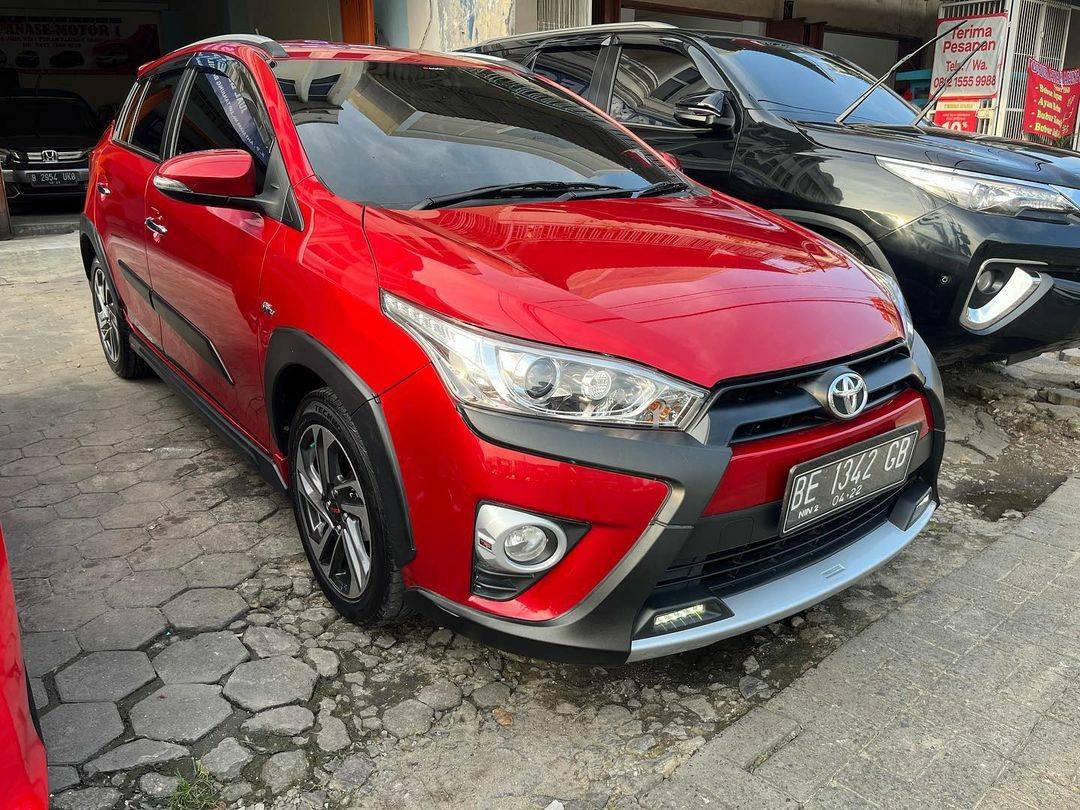 2017 Toyota Yaris Heykers 1.5L AT 2017 Toyota Yaris Heykers 1.5L AT