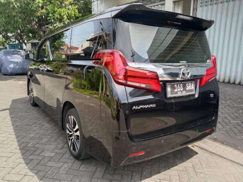2020 Toyota Alphard  2.5 G A/T 2020 Toyota Alphard  2.5 G A/T