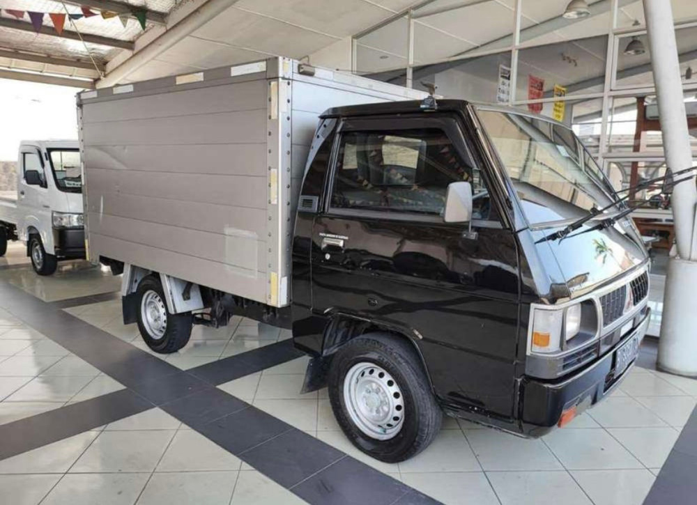 2018 Mitsubishi L300 2018 Mitsubishi L300