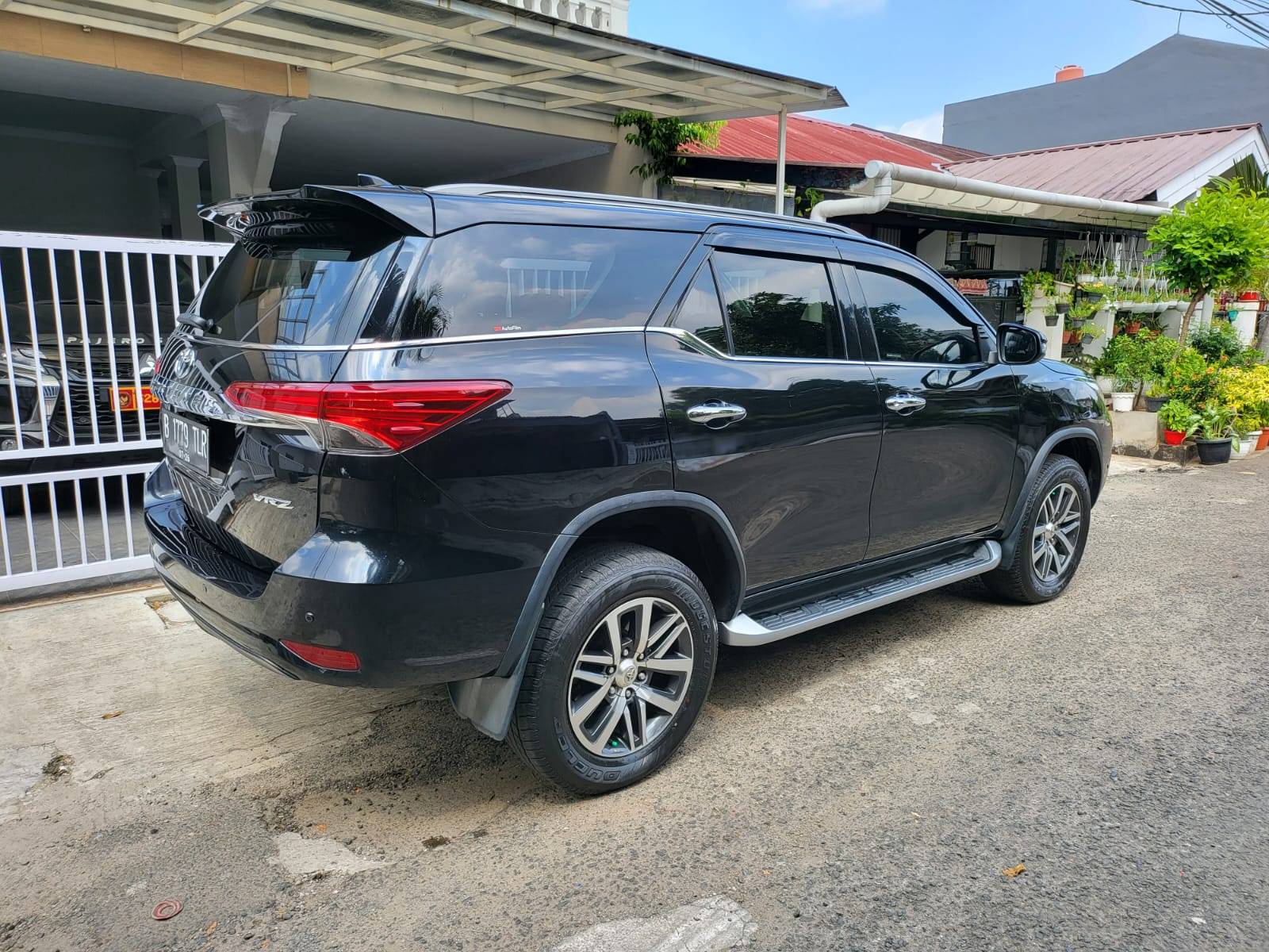 2018 Toyota Fortuner 2.4 VRZ AT 2018 Toyota Fortuner 2.4 VRZ AT