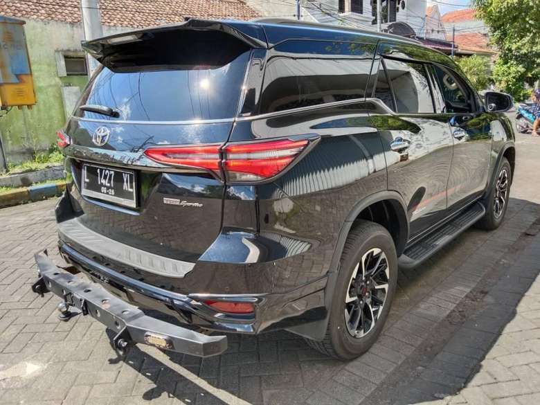 Dijual 2021 Toyota Fortuner 2.4 VRZ AT 2.4 VRZ AT Bekas