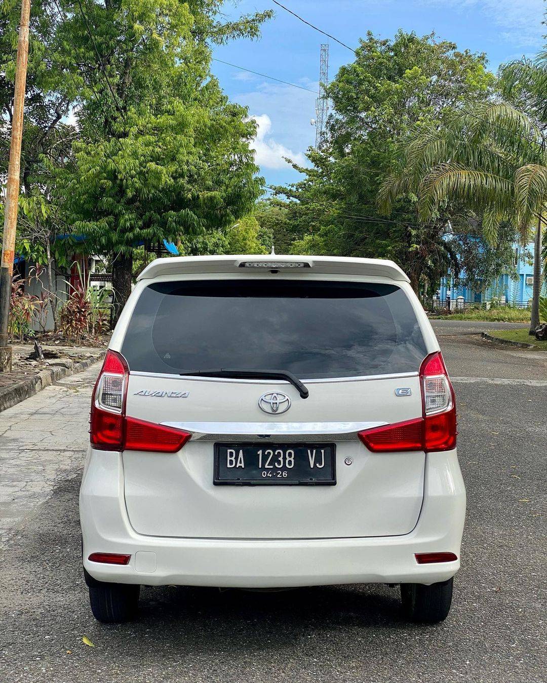 2016 Toyota Avanza E 1.3L MT 2016 Toyota Avanza E 1.3L MT
