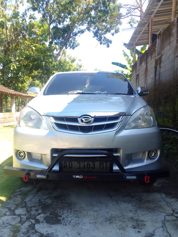 2011 Daihatsu Xenia 2011 Daihatsu Xenia