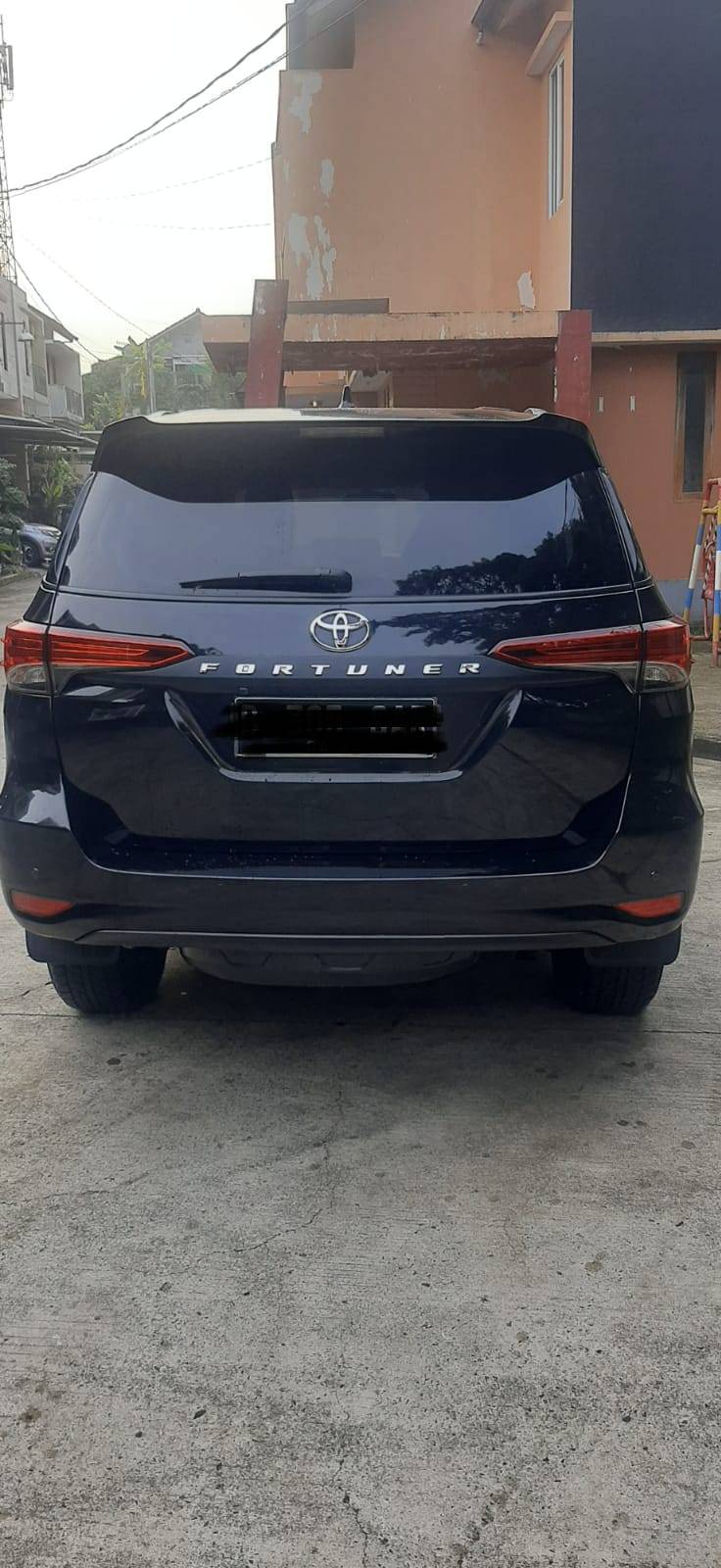 2016 Toyota Fortuner 2.4 G AT 2016 Toyota Fortuner 2.4 G AT