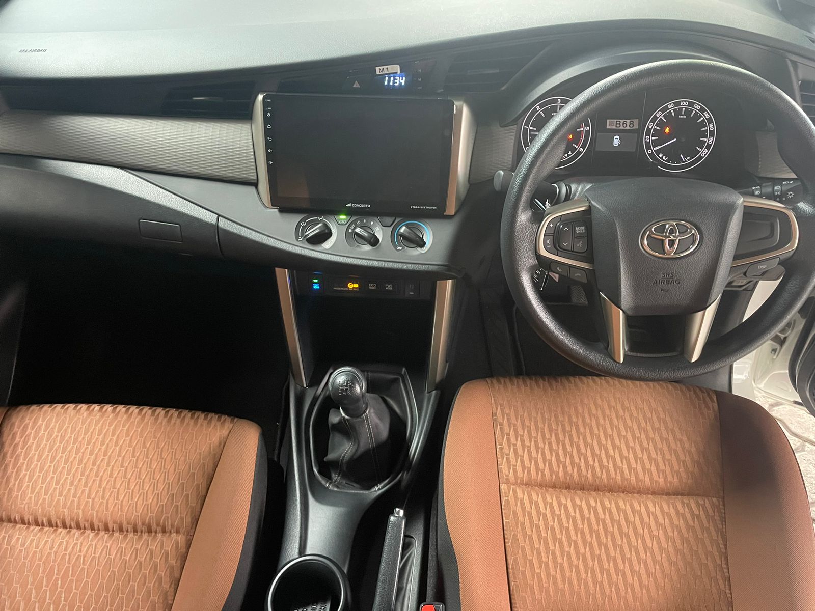 2020 Toyota Kijang Innova REBORN 2.4 G MT DIESEL 2020 Toyota Kijang Innova REBORN 2.4 G MT DIESEL