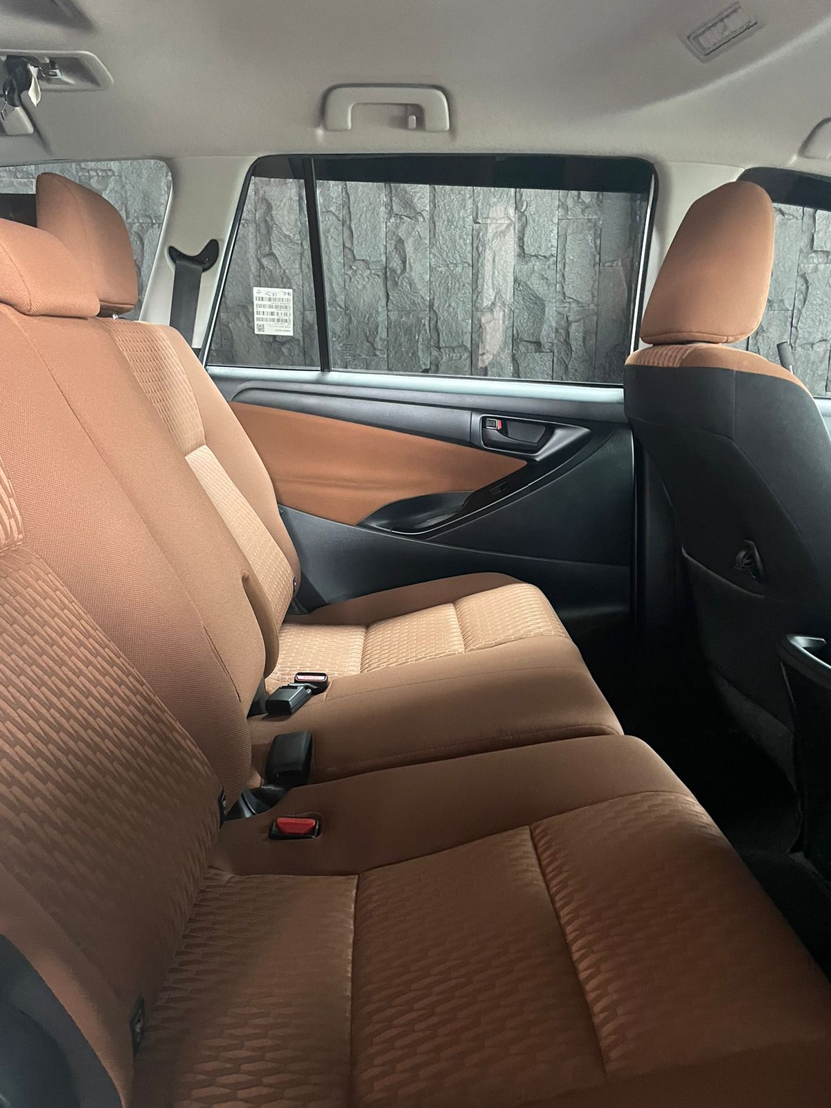 2020 Toyota Kijang Innova REBORN 2.4 G MT DIESEL 2020 Toyota Kijang Innova REBORN 2.4 G MT DIESEL