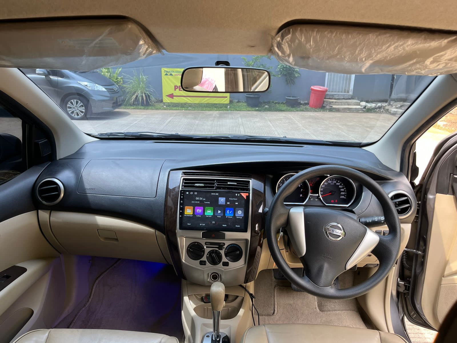 2015 Nissan Grand Livina 1.5 HWS CVT 2015 Nissan Grand Livina 1.5 HWS CVT