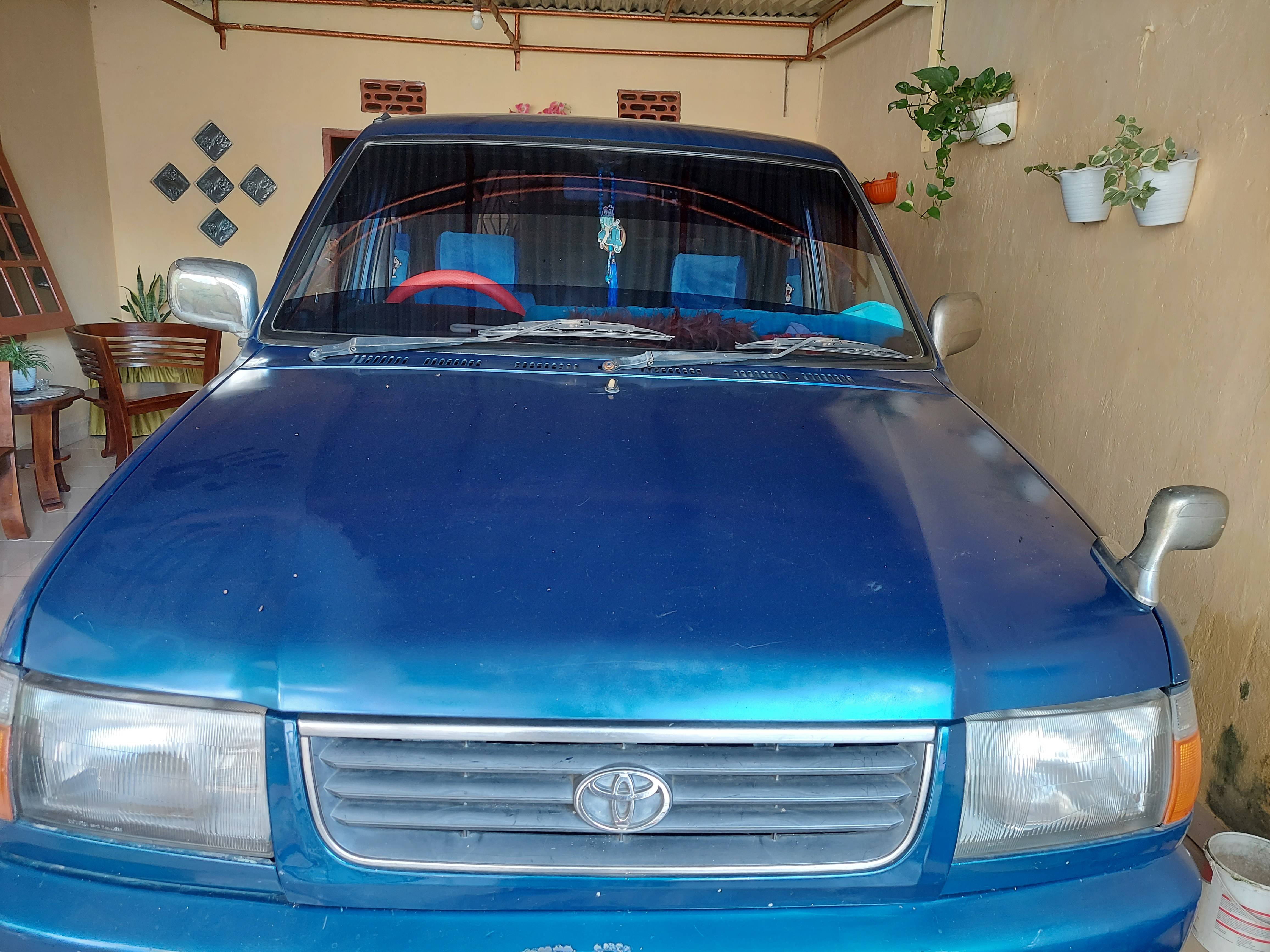 Second Hand 2000 Toyota Kijang  1.8L LX Second Hand 2000 Toyota Kijang  1.8L LX