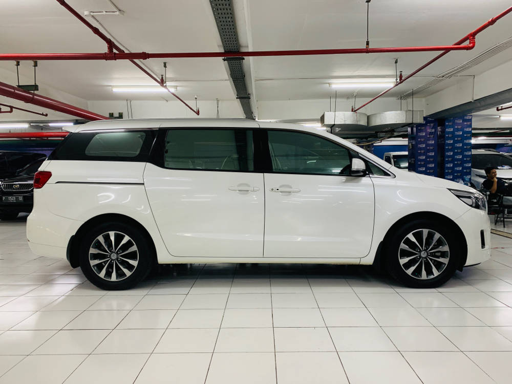 Beli mobil bekas