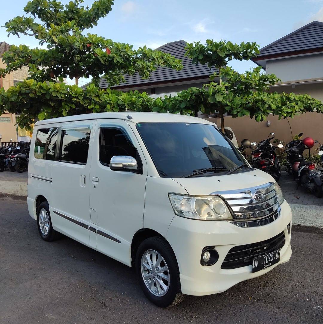 2014 Daihatsu Luxio 1.5L D MT MC AMBULANCE 1.5L D MT MC AMBULANCE tua