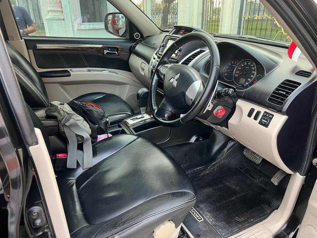 2014 Mitsubishi Pajero Sport 2014 Mitsubishi Pajero Sport