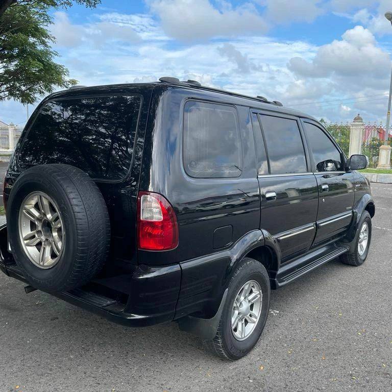 2007 Isuzu Panther 2007 Isuzu Panther