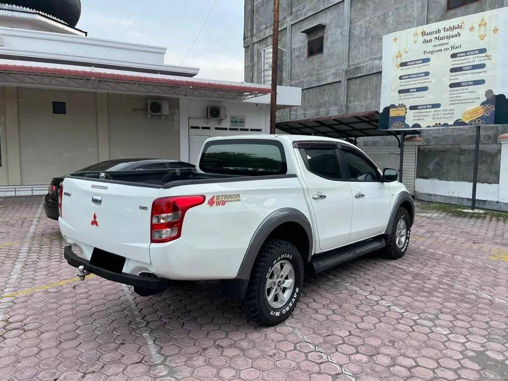 2016 Mitsubishi Strada Triton GLX 2.8 MT 2016 Mitsubishi Strada Triton GLX 2.8 MT