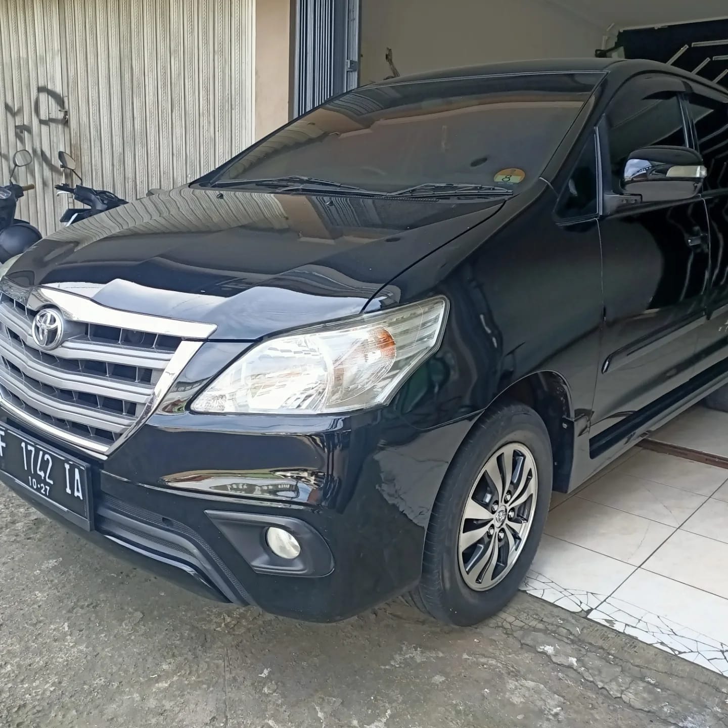 2015 Toyota Innova 2015 Toyota Innova