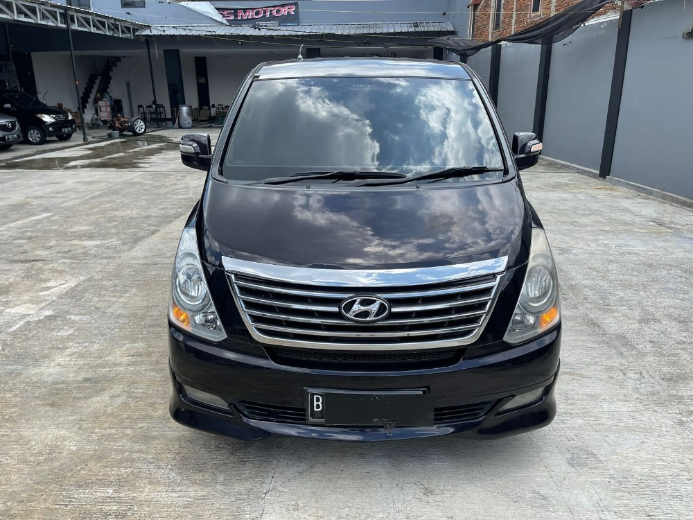 2010 Hyundai H1