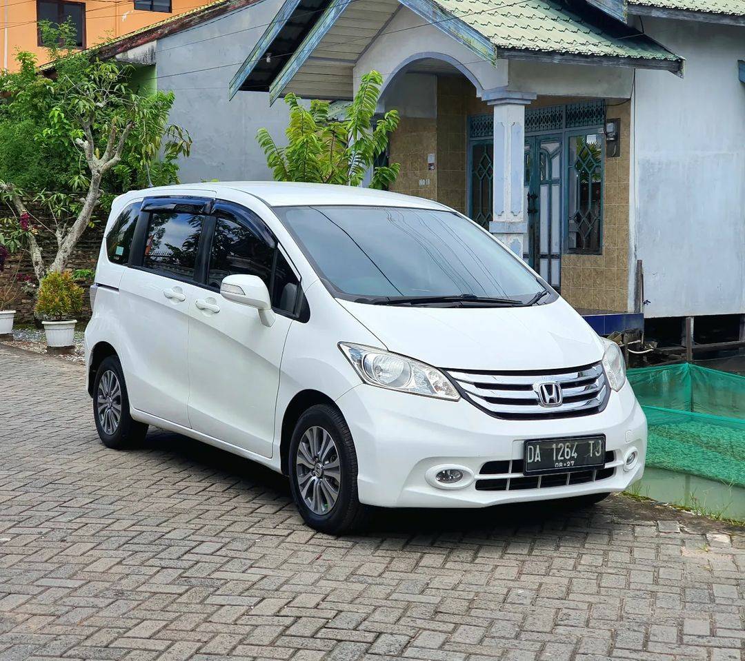 2014 Honda Freed  IVTEC S 1.5L AT 2014 Honda Freed  IVTEC S 1.5L AT