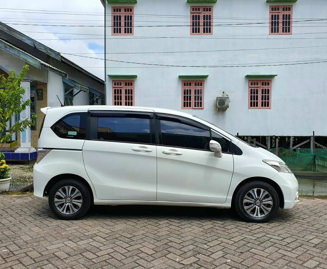 2014 Honda Freed  IVTEC S 1.5L AT 2014 Honda Freed  IVTEC S 1.5L AT