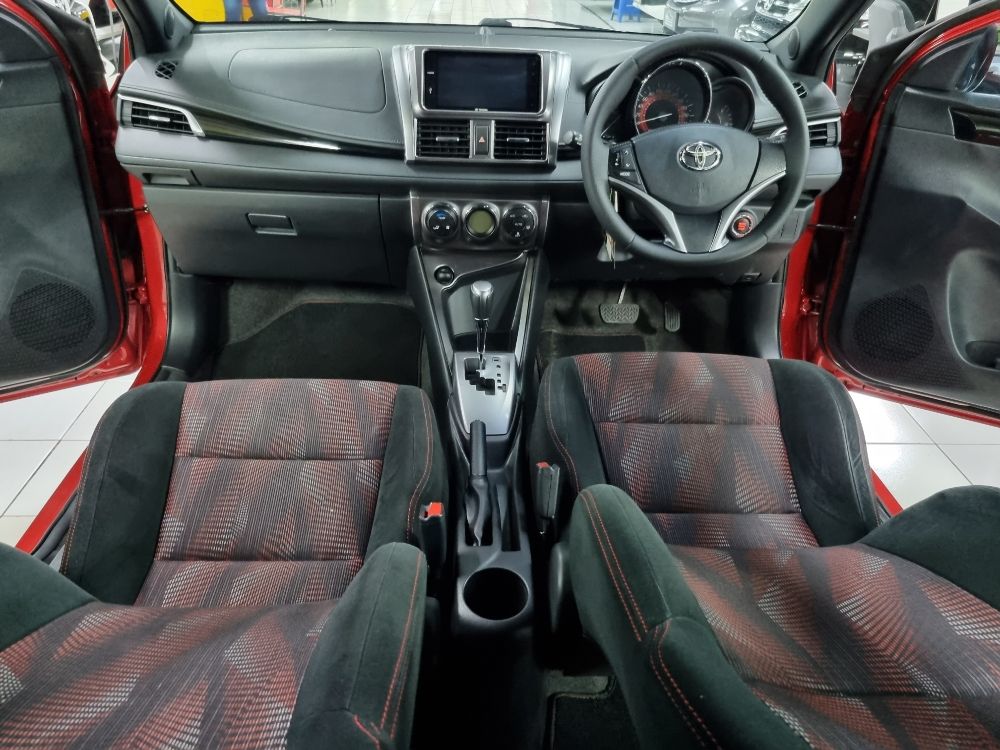 Dijual 2016 Toyota Yaris S TRD 1.5L AT S TRD 1.5L AT Bekas