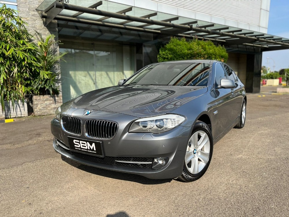 2012 BMW 5 Series Sedan