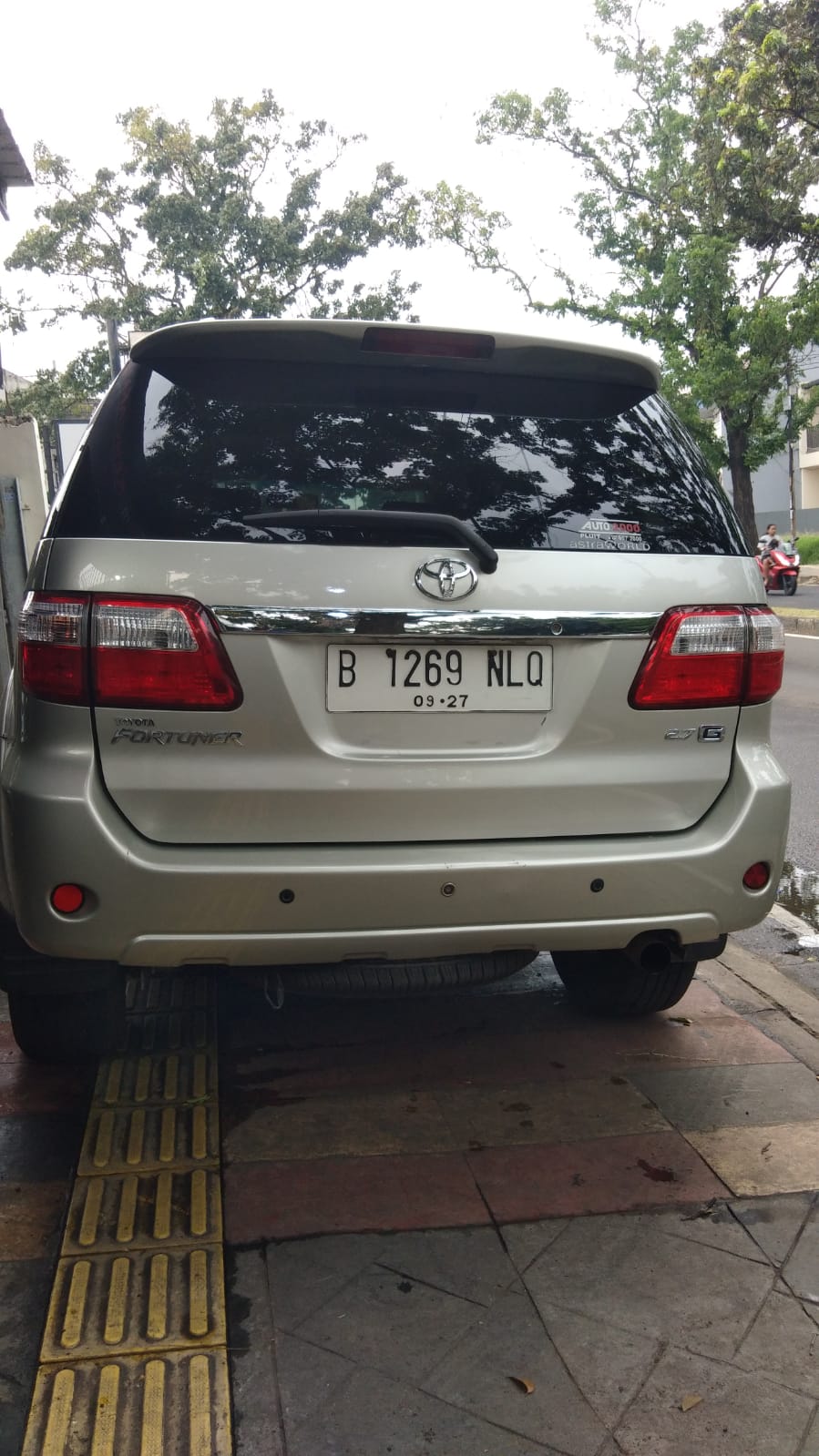 2009 Toyota Fortuner  2.7 G LUX AT 2009 Toyota Fortuner  2.7 G LUX AT