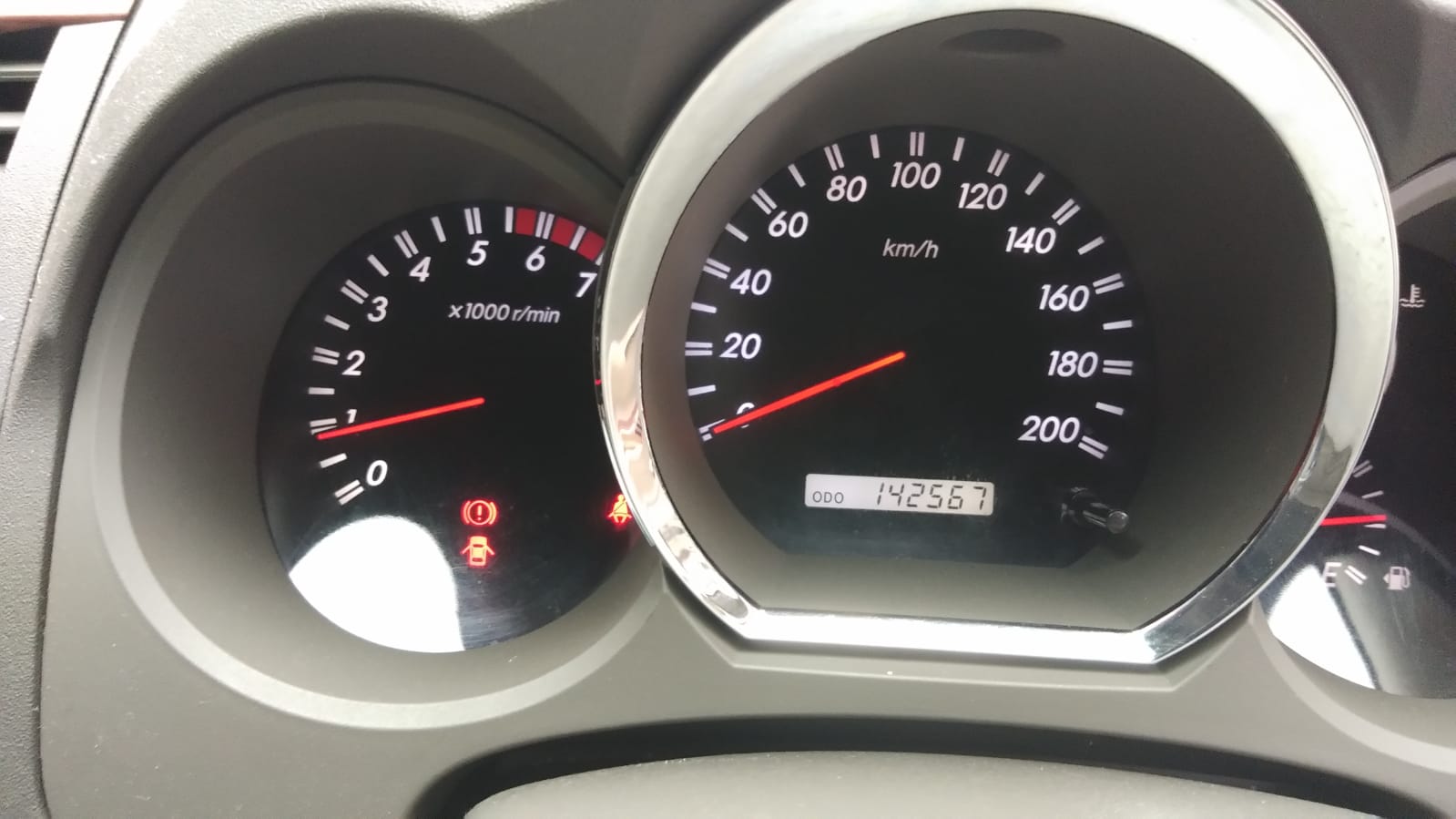 2009 Toyota Fortuner  2.7 G LUX AT 2009 Toyota Fortuner  2.7 G LUX AT