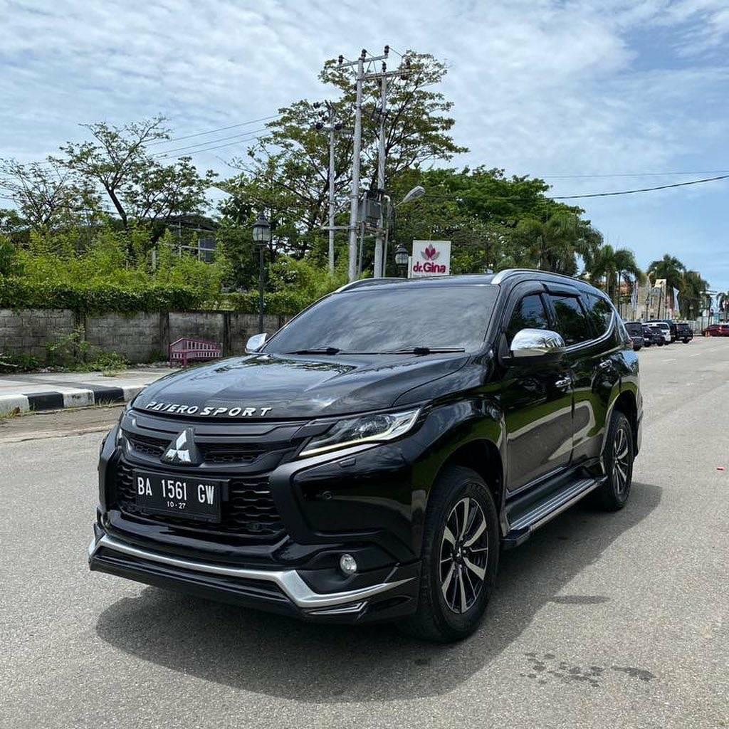 2017 Mitsubishi Pajero Sport 2017 Mitsubishi Pajero Sport