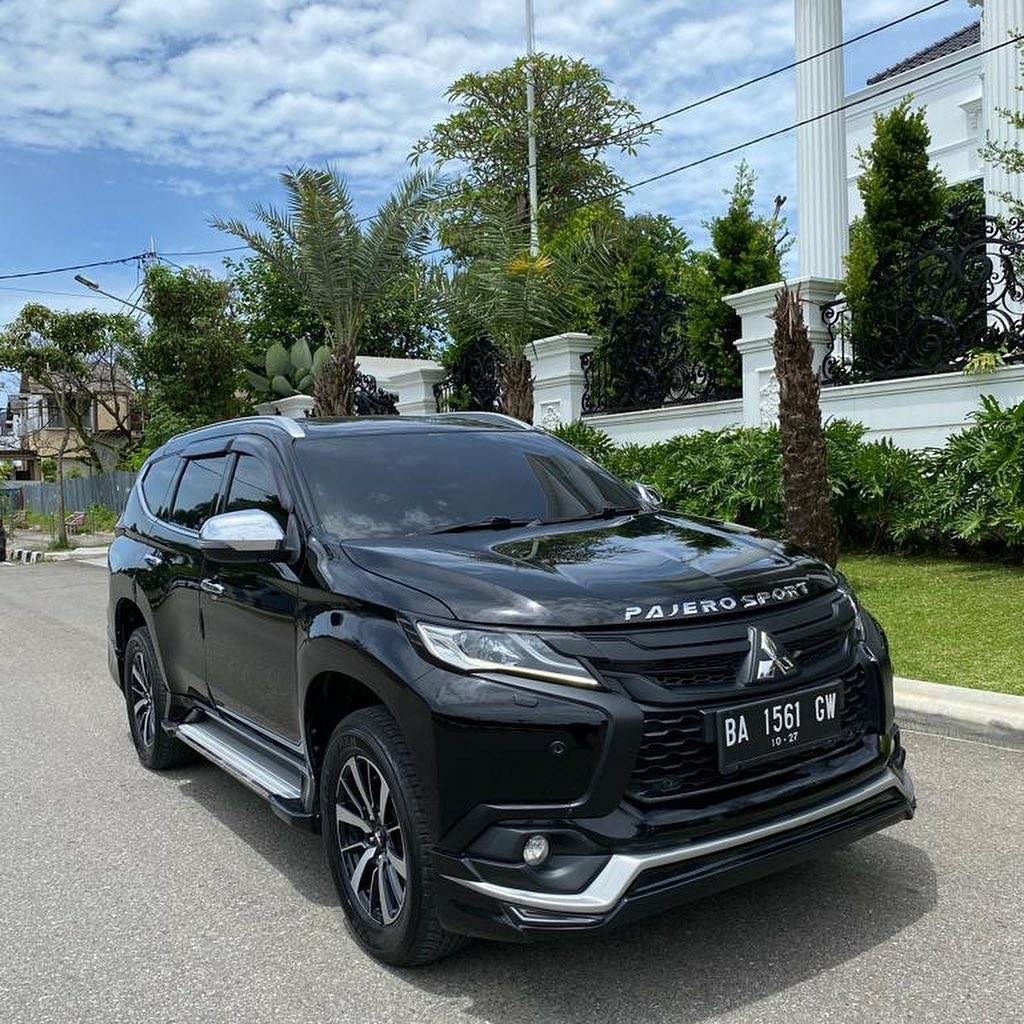 2017 Mitsubishi Pajero Sport 2017 Mitsubishi Pajero Sport
