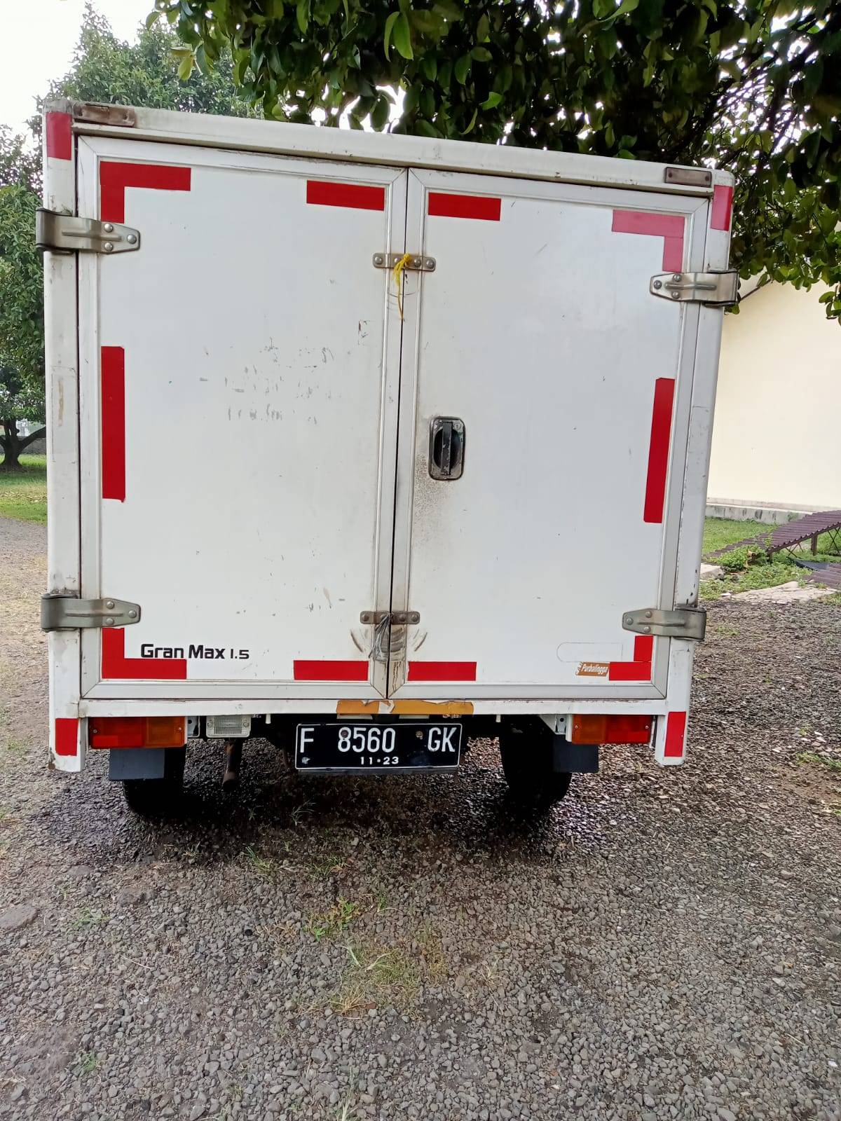 Dijual 2013 Daihatsu Gran Max PU 1.5 BOX PU 1.5 BOX Bekas