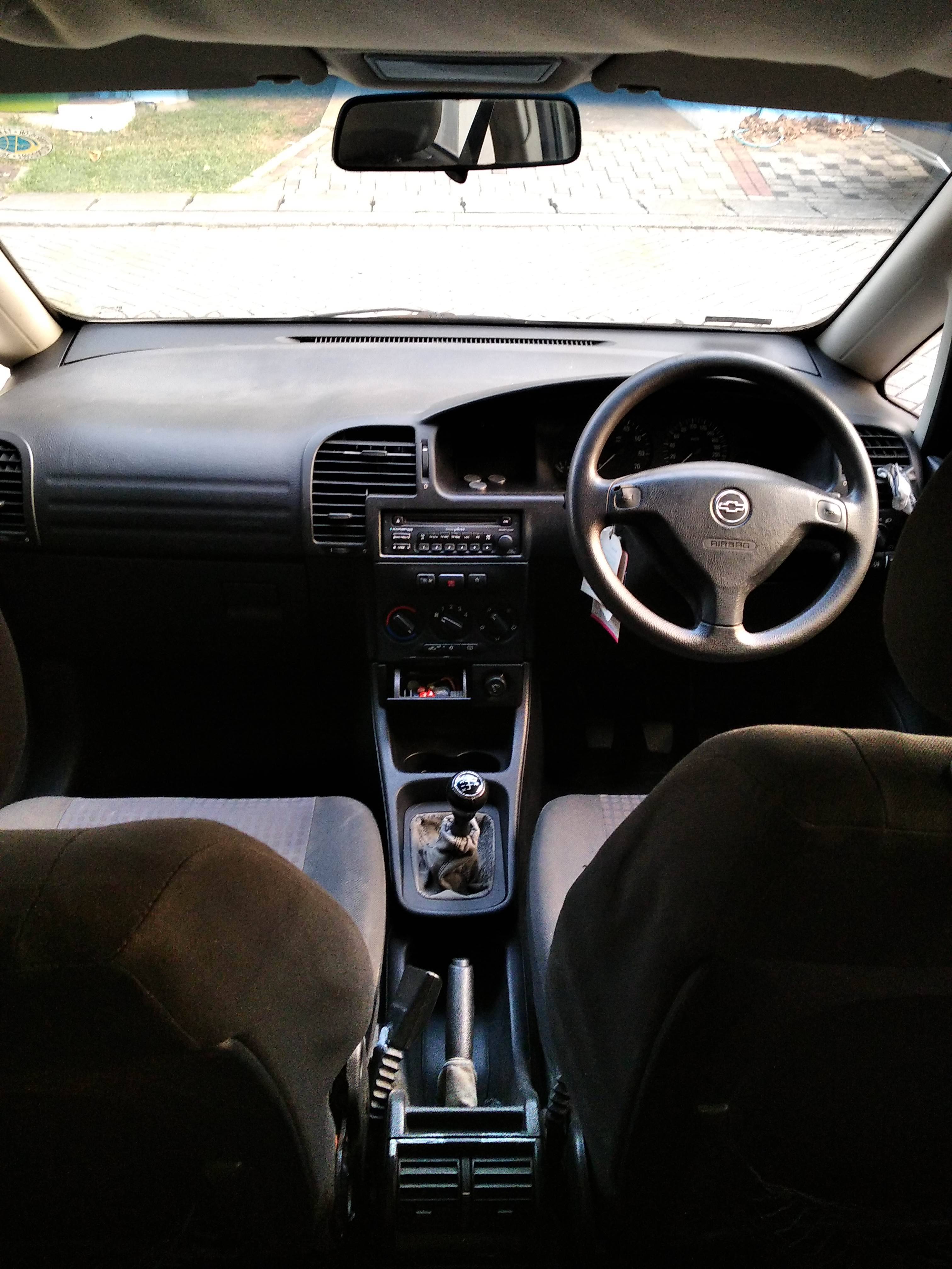 2003 Chevrolet Zafira CD 2003 Chevrolet Zafira CD