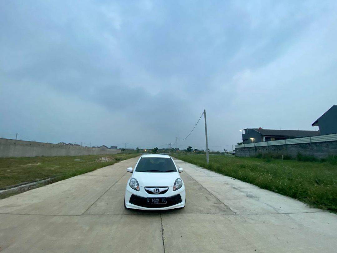 2014 Honda Brio Sports 1.3L E MT Bekas 2014 Honda Brio Sports 1.3L E MT Bekas