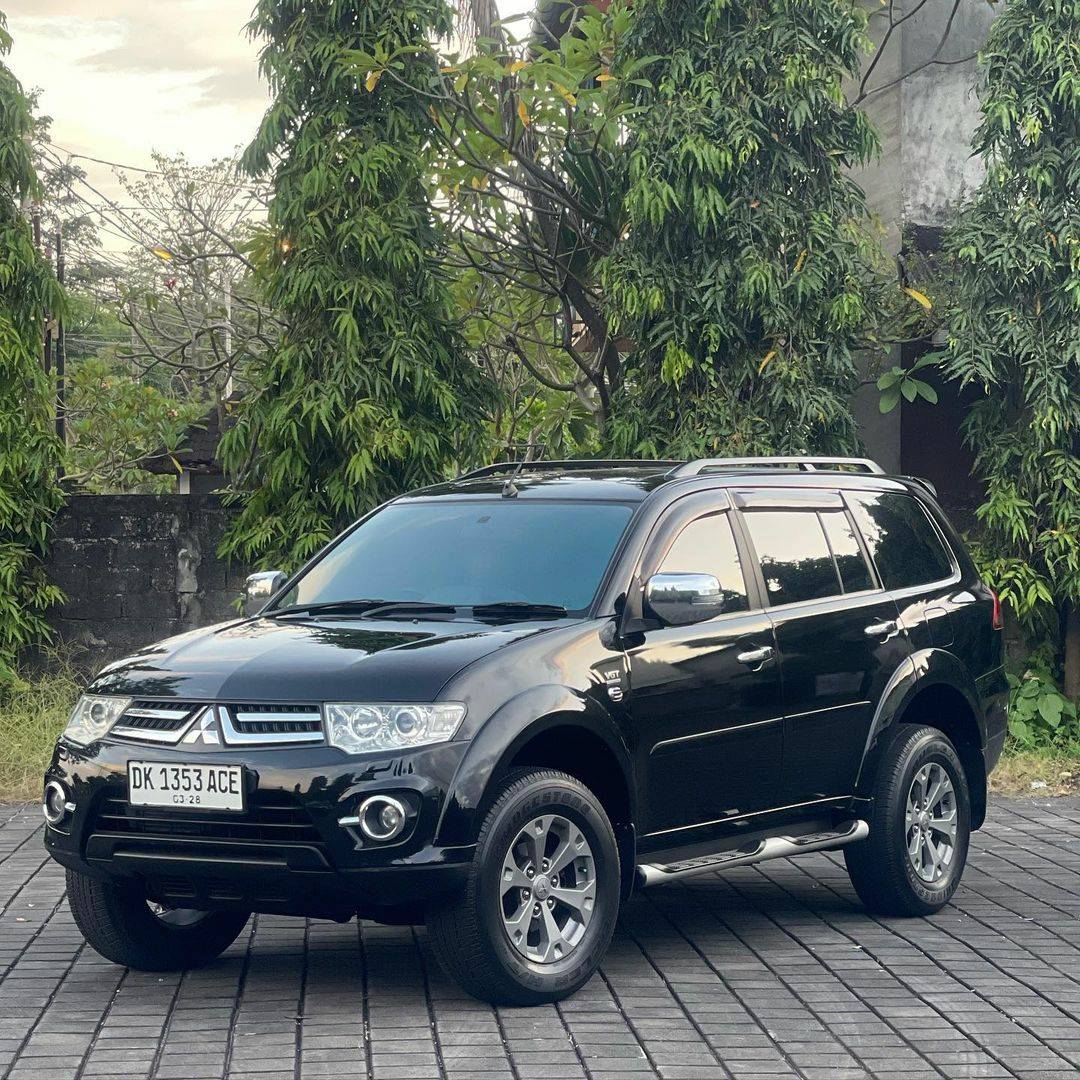 2015 Mitsubishi Pajero Sport 2015 Mitsubishi Pajero Sport