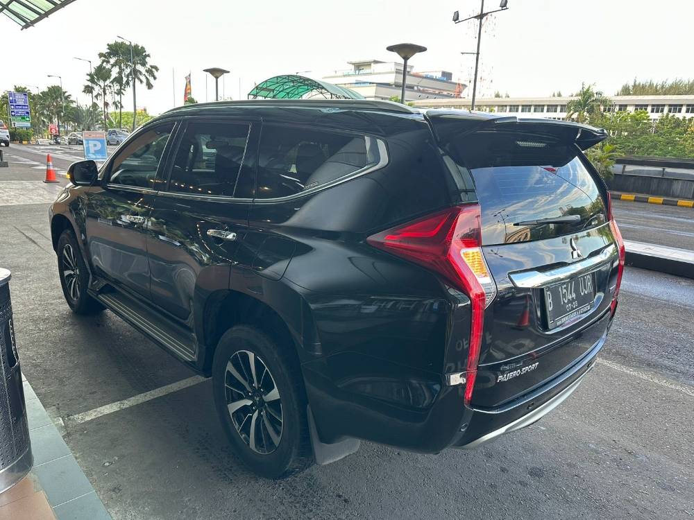 Dijual 2018 Mitsubishi Pajero Sport Dakar AT 4x2 Dakar AT 4x2 Bekas
