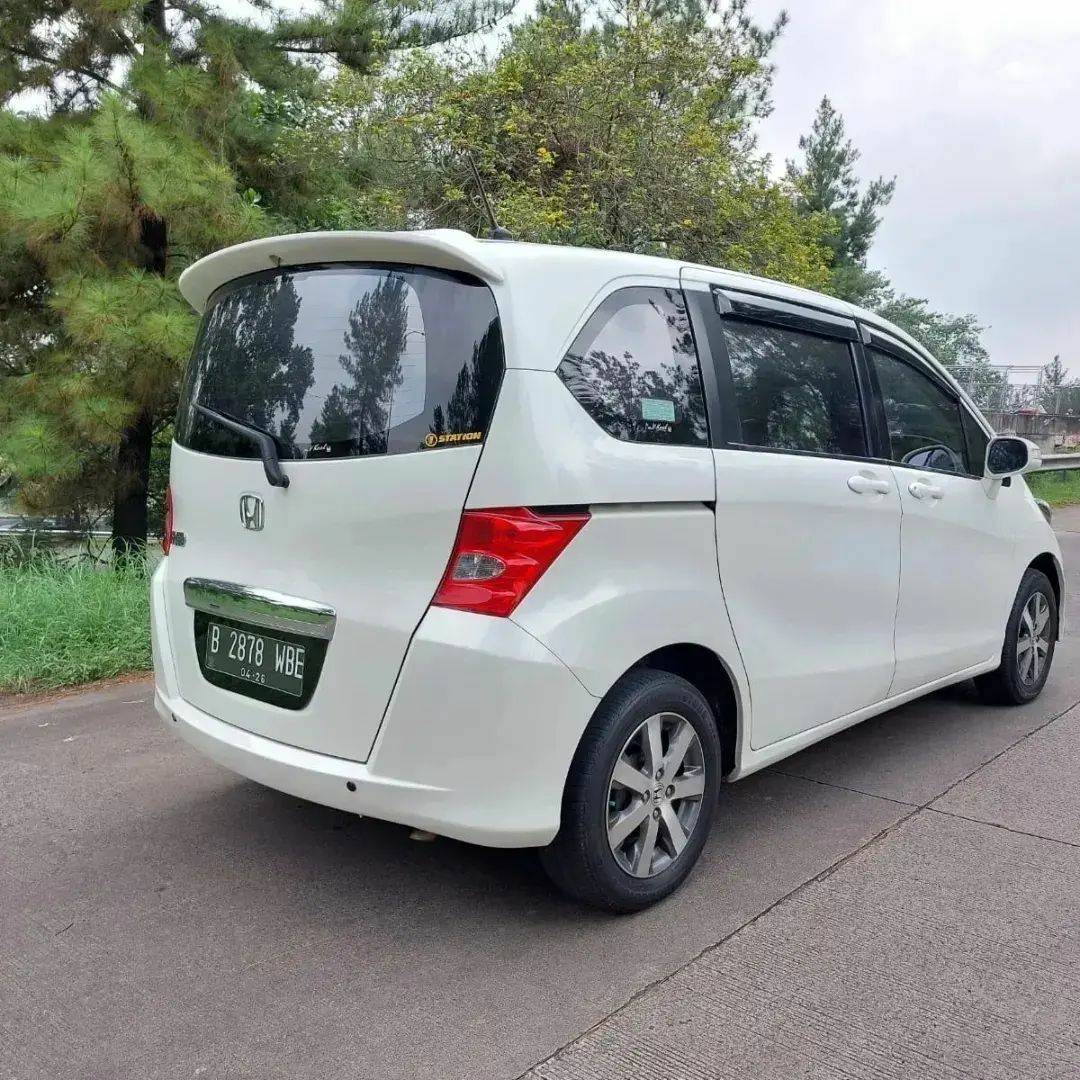Used 2011 Honda Freed  PSD PSD for sale